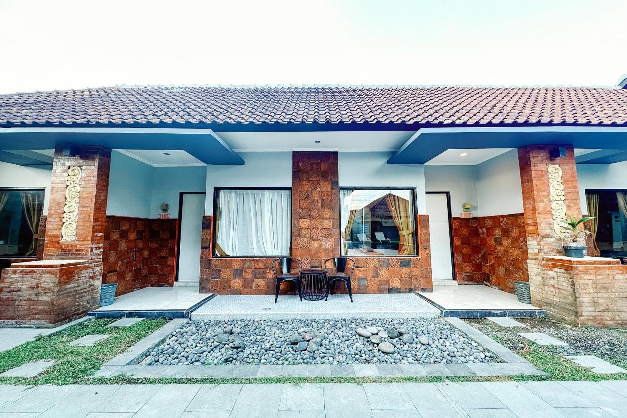 Lembayung Sari Homestay Denpasar  Exterior photo